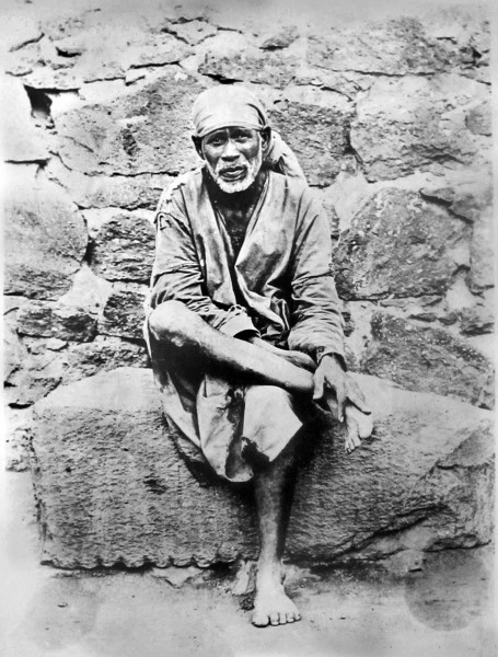 sai-baba-on-stone-the-best